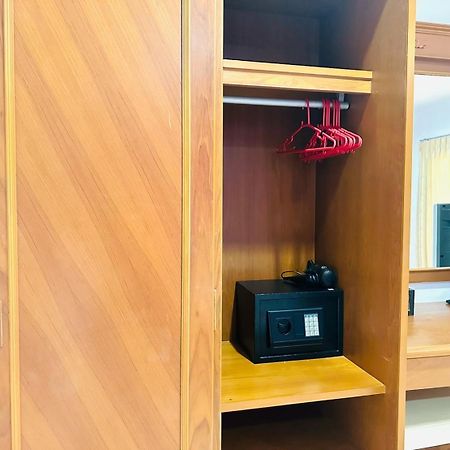 Phumin Apartment Ko Lanta エクステリア 写真